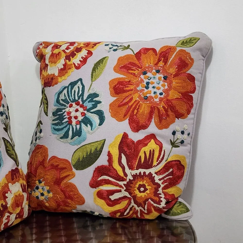 Pier 1 Imports Floral Crewel Embroidered Throw Pillows Set of 2 Boho Square